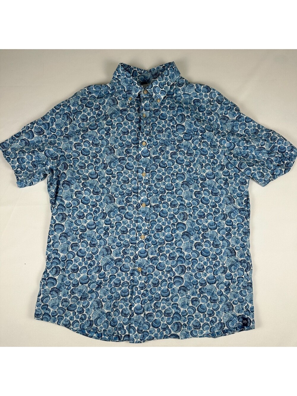 Southern Tide Men's L Blue Seashell Print Short Sleeve Button Down Shirt